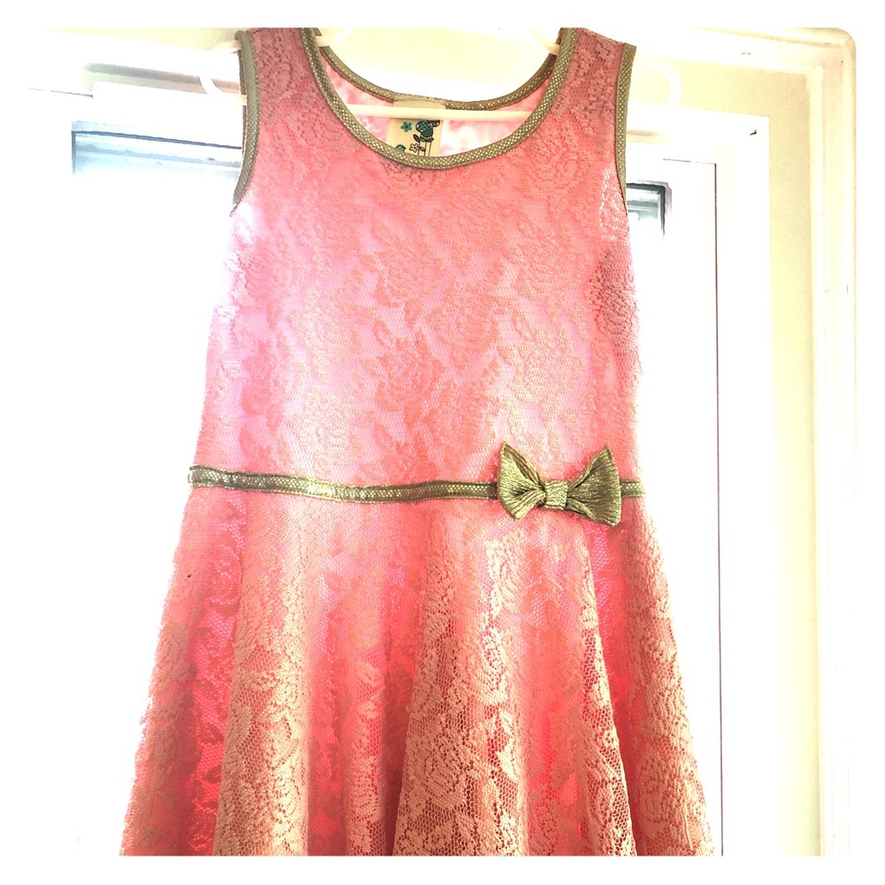 Pink lace dress - perfect for weddings & holidays.